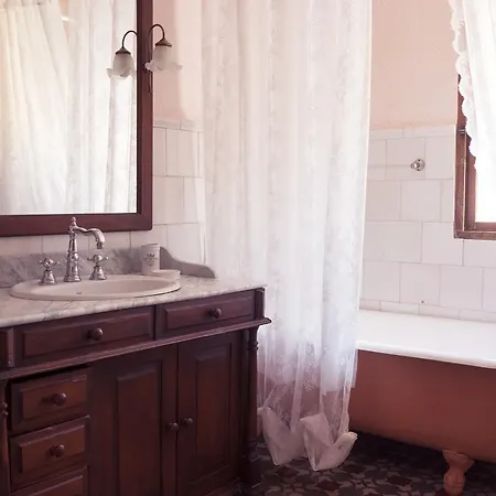 Casa De La Tia Amparo غاتا دي جورجوس