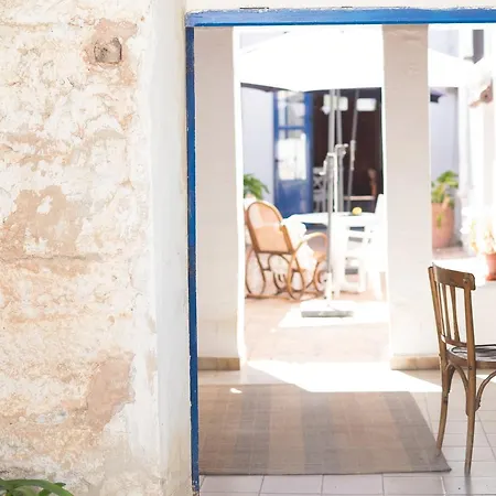 Casa De La Tia Amparo * غاتا دي جورجوس