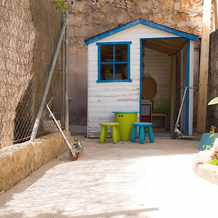 Casa De La Tia Amparo * غاتا دي جورجوس