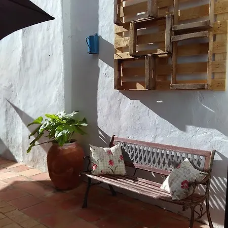 Casa De La Tia Amparo *